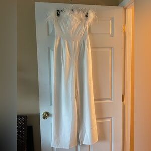 CLUB L LONDON FIRST CLASS WHITE BANDEAU FEATHER WIDE LEG JUMPSUIT NWT US 6